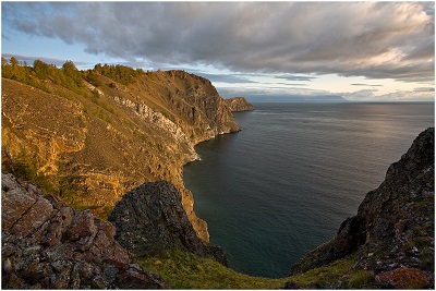 Hvil på Baikal-søen om efteråret: til de ukendte dybder